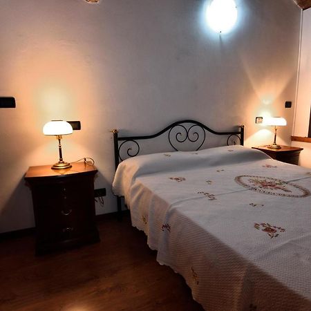 B&B Il Borgo Fiorito Lerma Exterior foto